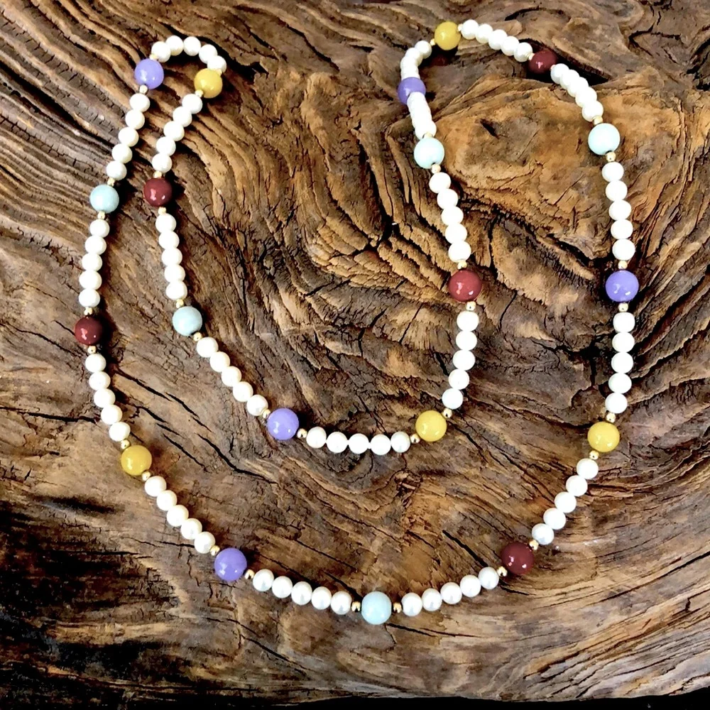 Vintage 14k Gold Colors of Jade Pearl Bead Necklace